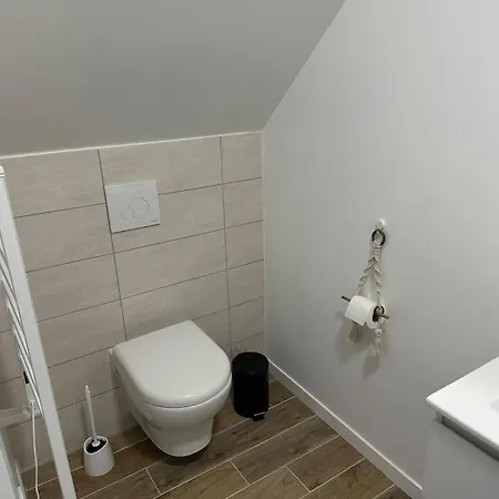 Zenata 2 Personnes * אמיינס